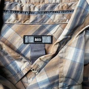 REI Long Sleeve Button Up